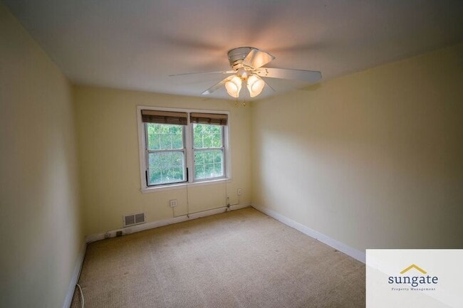 Building Photo - 8616 Pleasant Plains Rd