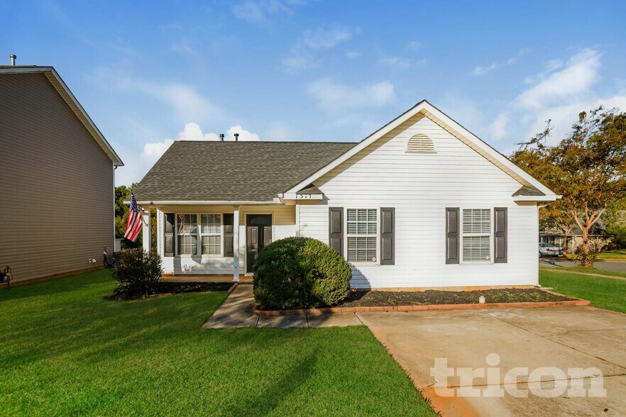 Primary Photo - 1517 Crandon Dr