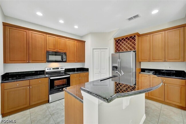 Building Photo - 10245 S Golden Elm Dr