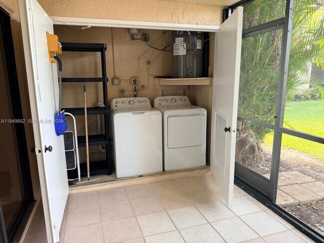 Building Photo - 11509 NW 10th St