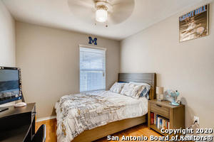 Building Photo - 10715 Noble Canyon