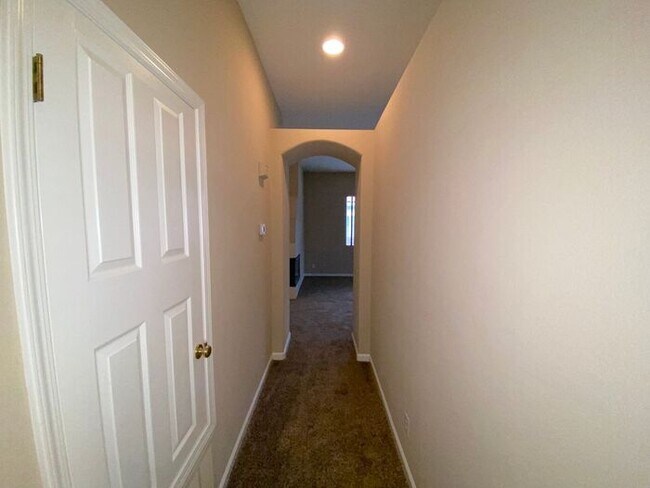 Building Photo - Near Disc Drive - Sparks Single Story 3 Bedroom House