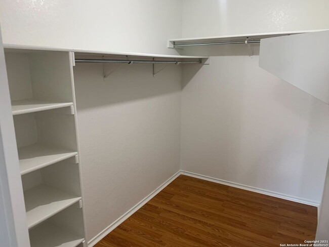Building Photo - 3842 Candleglenn-