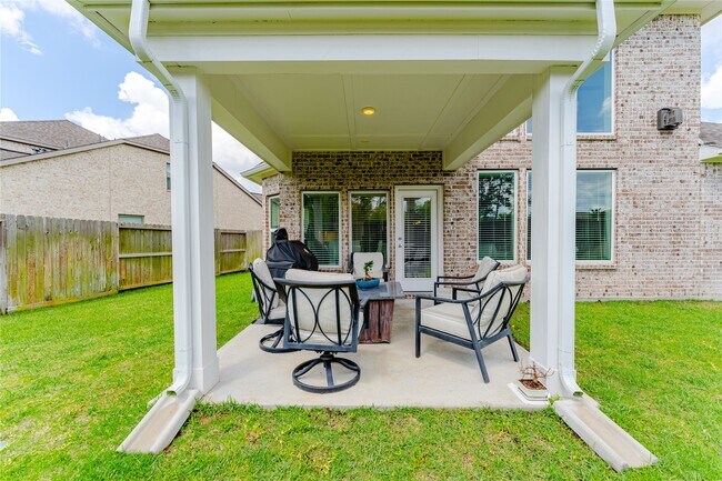 Building Photo - 13806 Llano Basin Ct