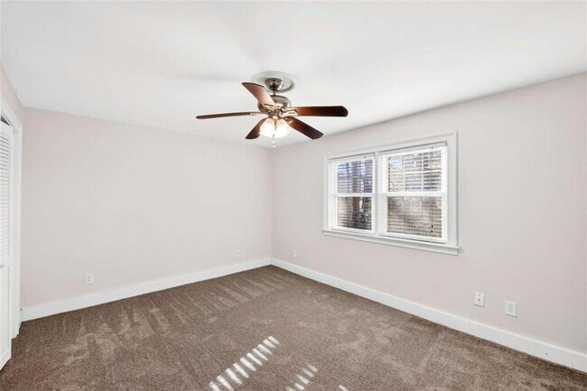 Building Photo - 159 Elysian Way NW