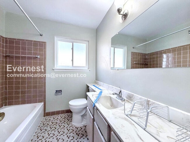 Building Photo - 29518 Walker Dr