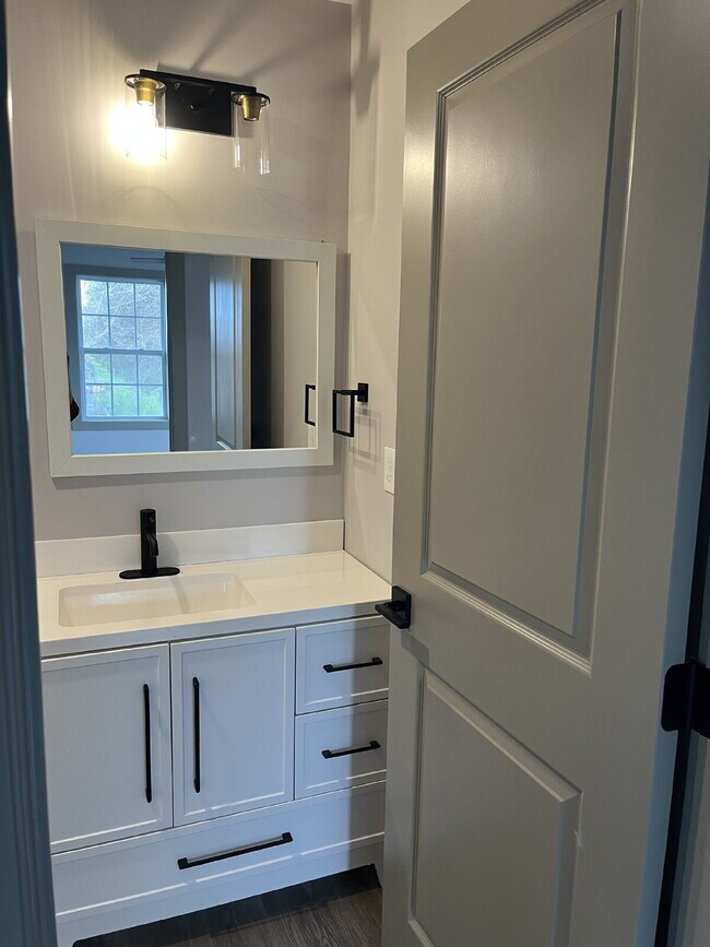 Building Photo - 2922 Painted Pony Dr