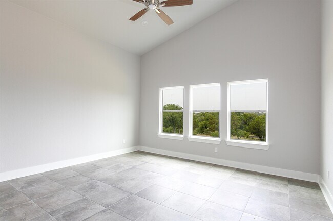 Building Photo - 1314 Clayton Nolen Dr