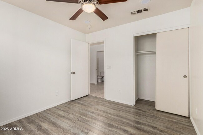 Building Photo - 8759 W Coronado Rd