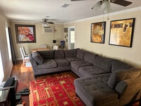 Building Photo - 270 Wildwood Ct