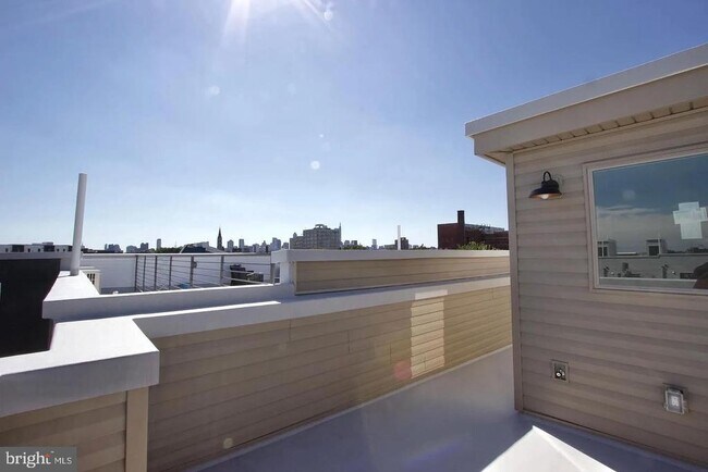 Building Photo - 1606 N 3rd St