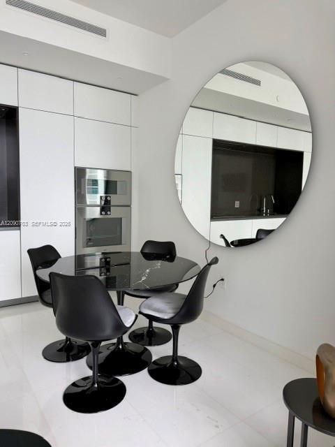 Building Photo - 300 Biscayne Blvd Way