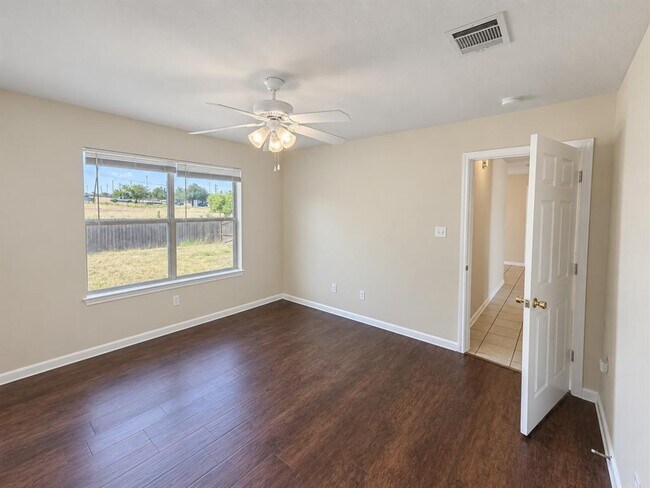 Building Photo - 1408 Bergin Ct