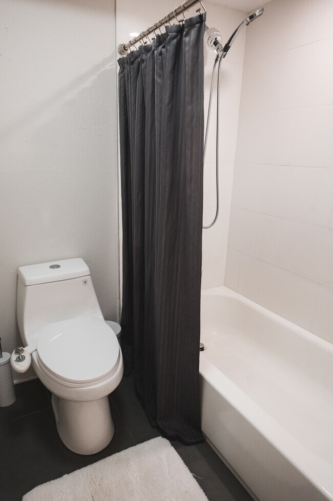 Building Photo - 3309 Wyndham Cir