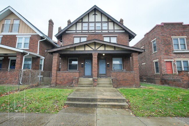 Building Photo - 1286 N 4th St