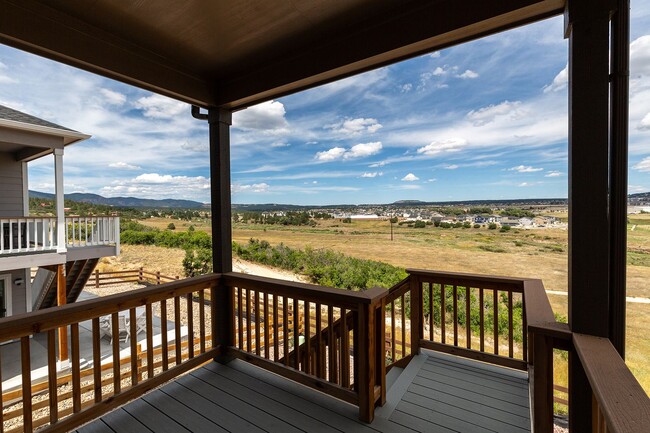 Building Photo - Single Family Home for Rent in Monument, CO