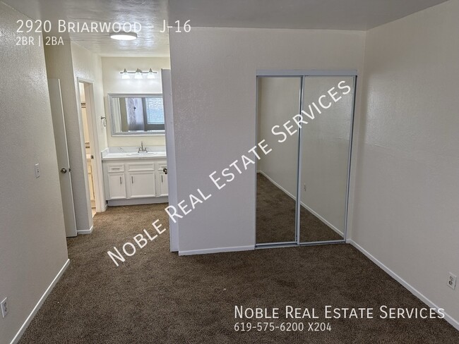Building Photo - 2920 Briarwood-J-16
