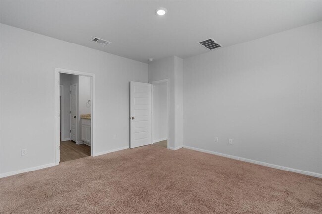 Building Photo - 10613 Ridan Wy