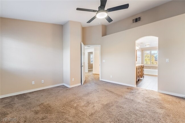 Building Photo - 109 Broken Rock Dr