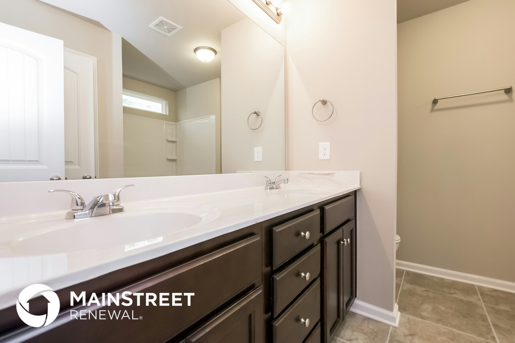 Building Photo - 213 West Bridge Park