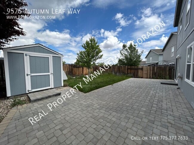 Building Photo - 9575 Autumn Leaf Way