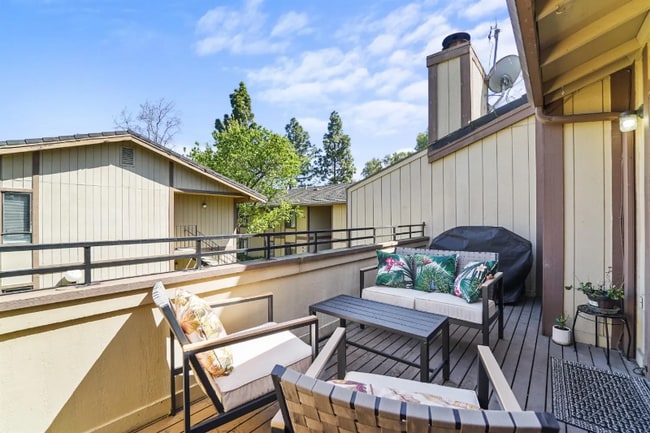 Building Photo - 6378 Joaquin Murieta Ave