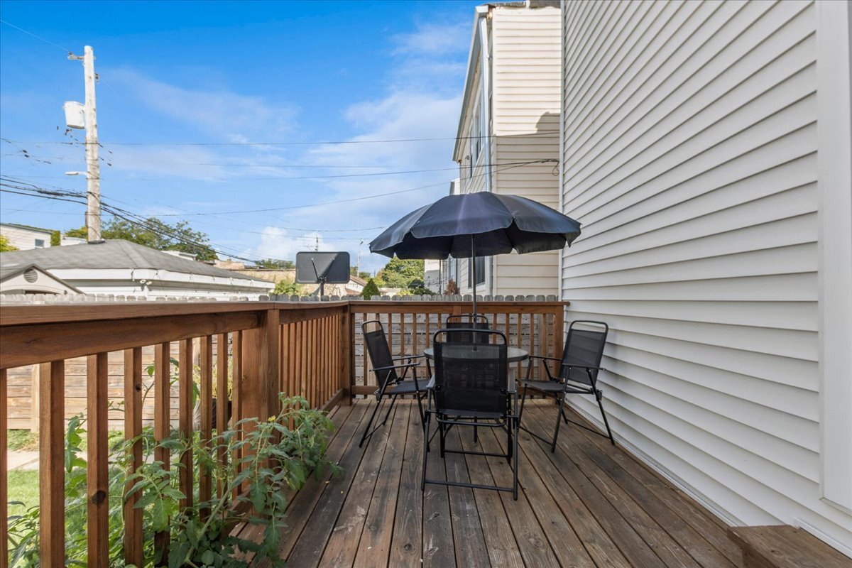 Building Photo - 6724 N Campbell Ave