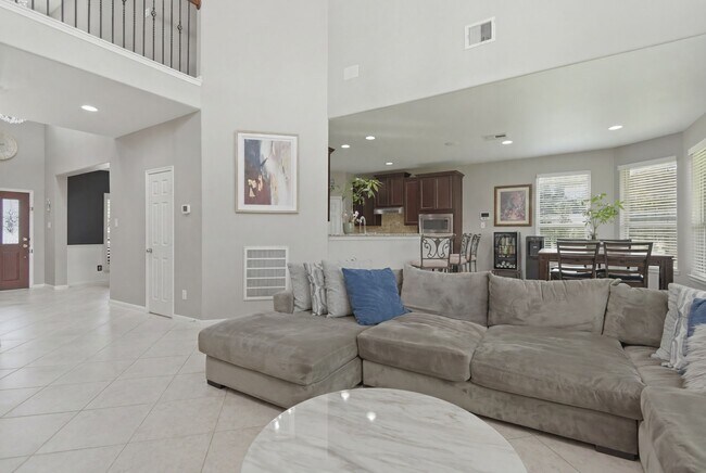 Building Photo - 14535 Mountain Cliff Ln