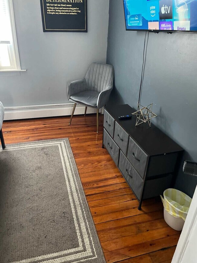 Building Photo - 56 Longmont St