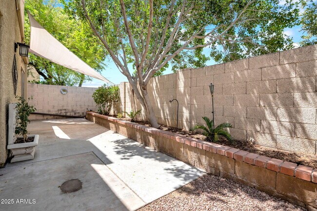 Building Photo - 10235 N 31st St