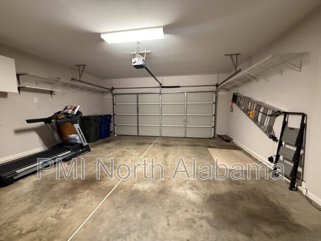 Building Photo - 134 Canterbury Dr