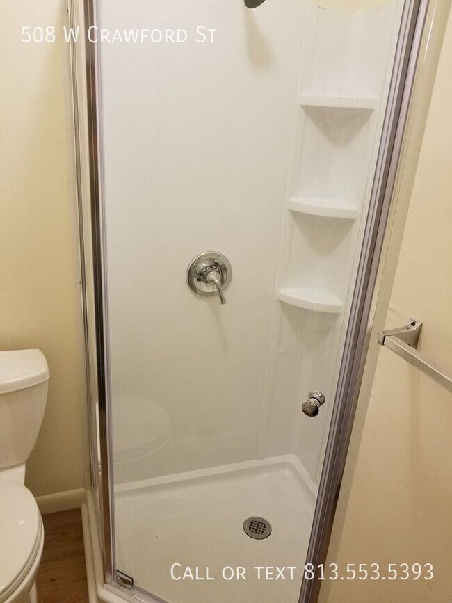 Building Photo - 508 W Crawford St