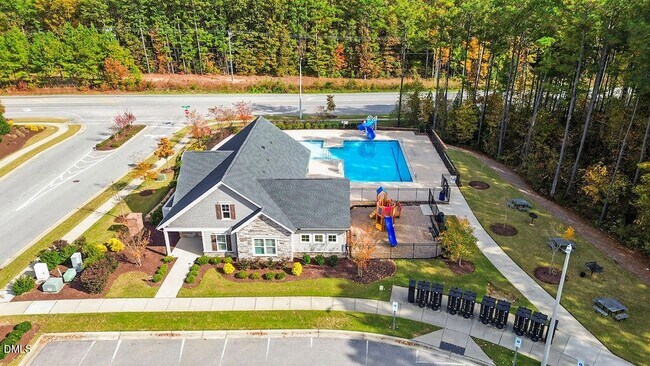 Building Photo - 513 Acerno Dr