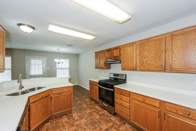 Building Photo - 1108 Germany Dr