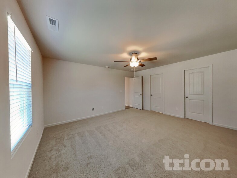 Building Photo - 4945 Westerly Dr