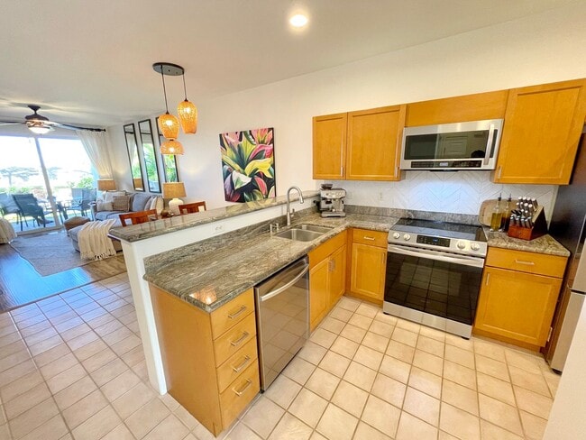 Building Photo - Live the Wailea Lifestyle – Ocean View ground level Townhome at Wailea Fairway Villas Seasonal Re...