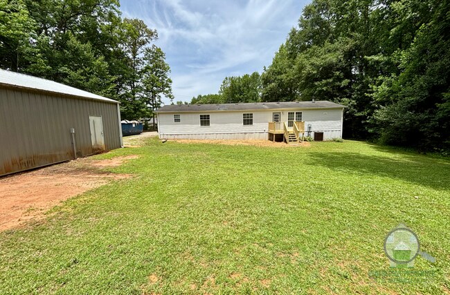 Building Photo - 68 Honeysuckle Dr