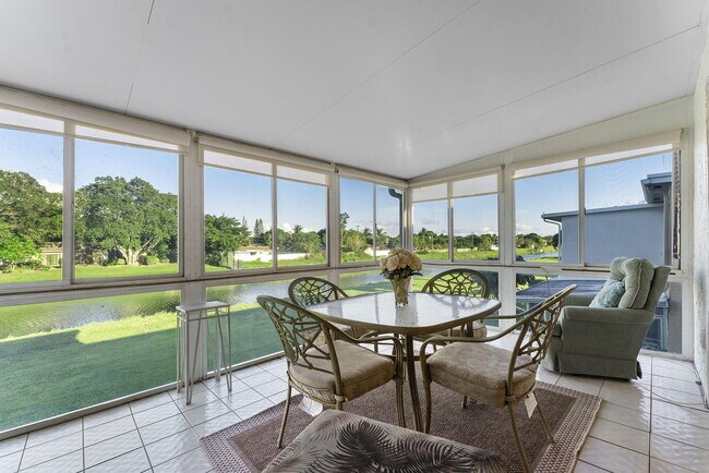 Building Photo - 1050 Citrus Way