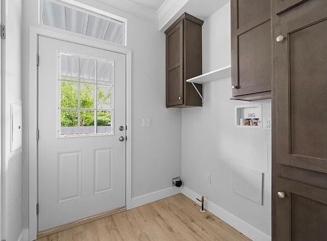 Building Photo - AVAILABLE NOW