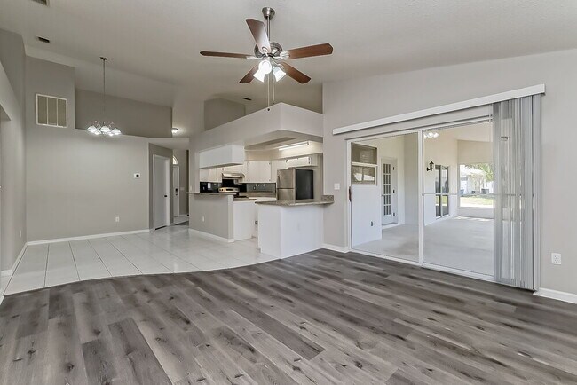 Building Photo - 5009 Panther Dr