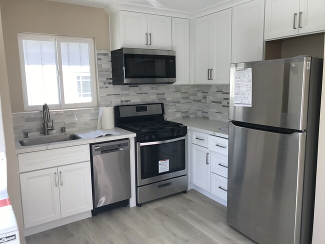 Kitchen - 38141 Ashford Way