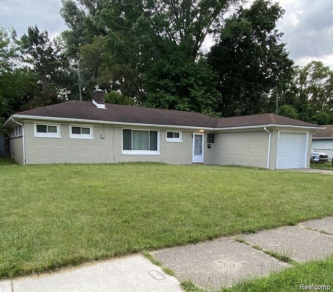 Building Photo - 3358 Poplar Ave