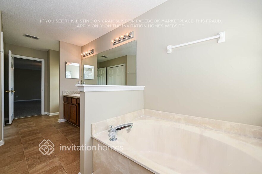 Building Photo - 2408 Woodstork Ct