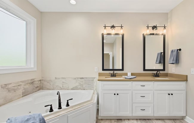 Building Photo - 1110 Legacy Dr