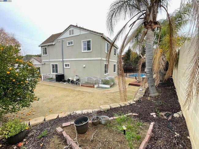 Building Photo - 2894 Lenzie Ct