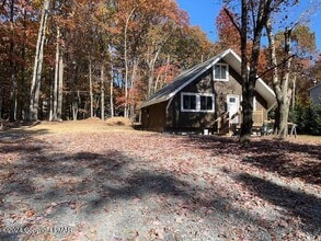 Building Photo - 118 Tyrolean Way