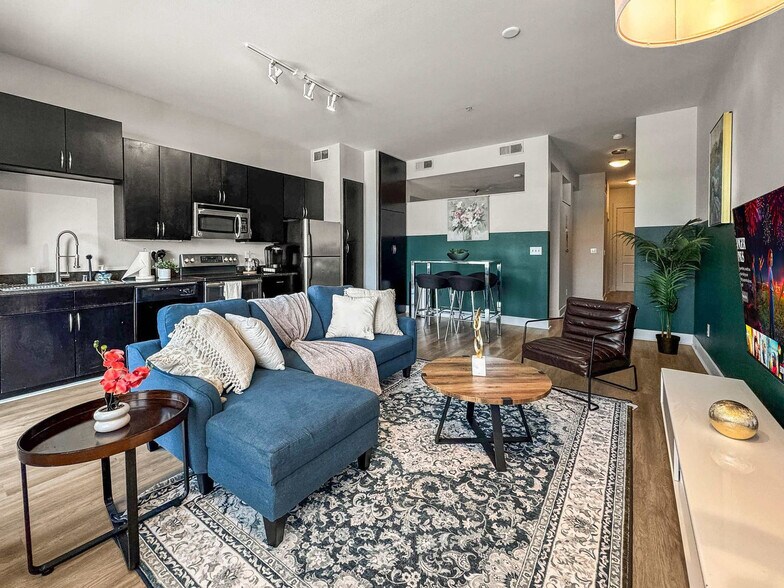 Building Photo - 2901 Indiana St