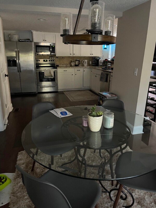 Building Photo - 213 Webb St