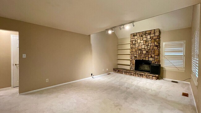 Building Photo - Mountain Views & Resort-Style Living Await!