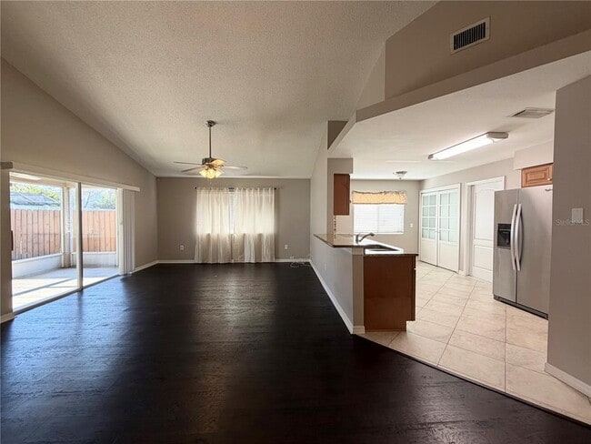 Building Photo - 8505 Bella Way